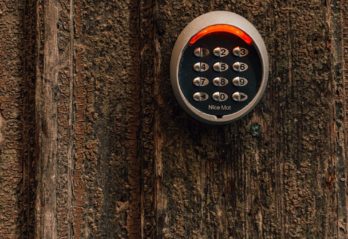 installera passersystem i nyköping